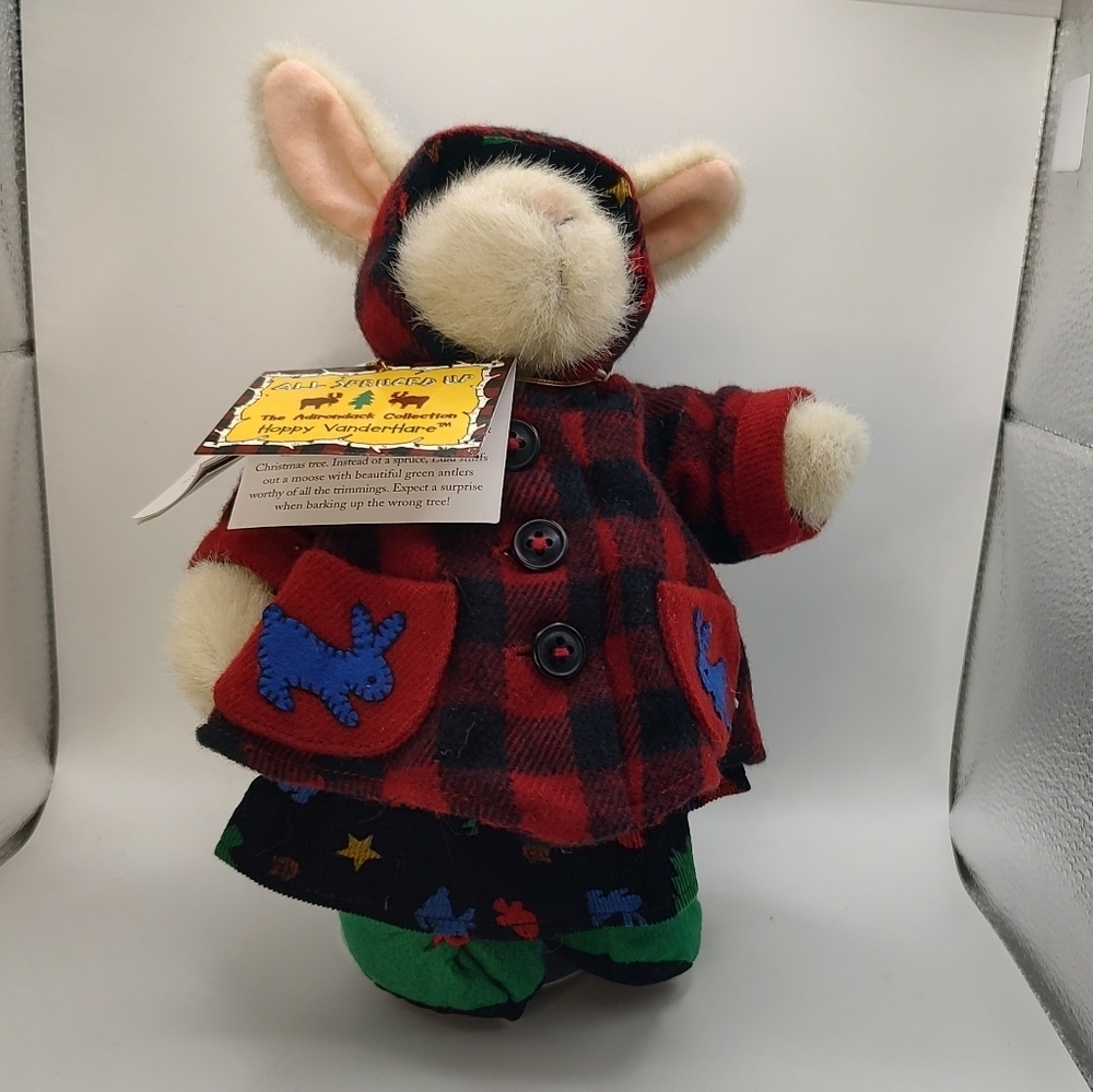 Hoppy Vanderhare "All Spruced Up" Rabbit - The Adirondack Collection! - Picture 6 of 10